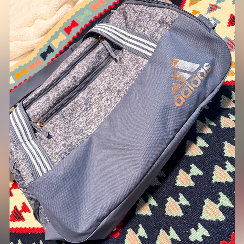 Adidas Squad 5 Duffel Bag in the Jersey Onix Grey color with rose gold logo - Picture 2 of 11